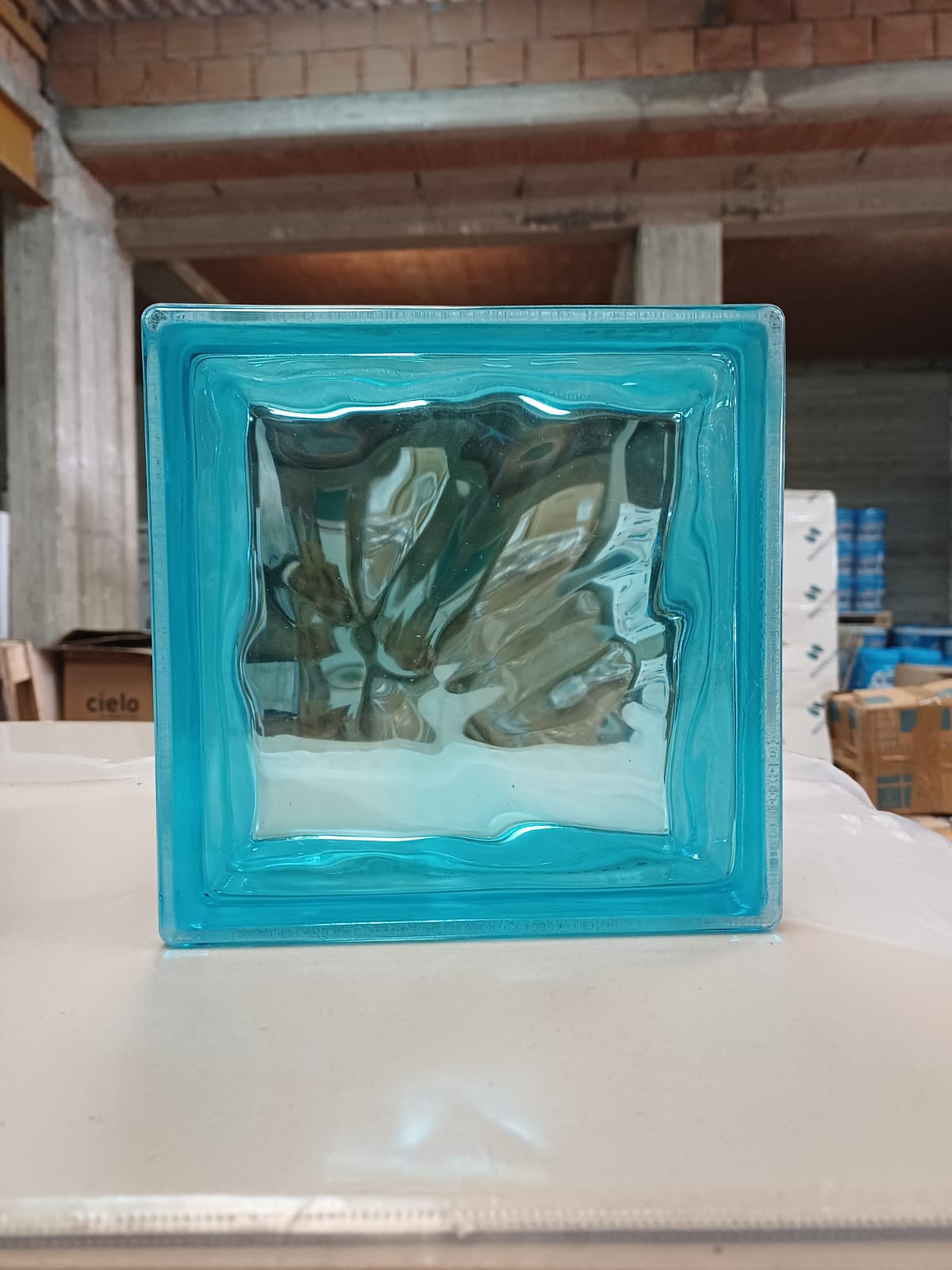 Vetro cemento Azzurro 19x19x8 cm