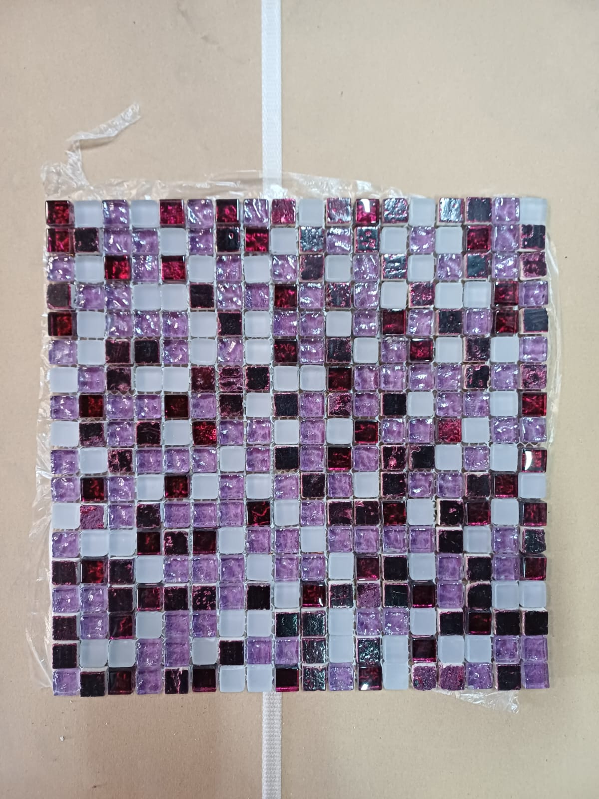 Mosaico su rete Violetto 30x30 cm