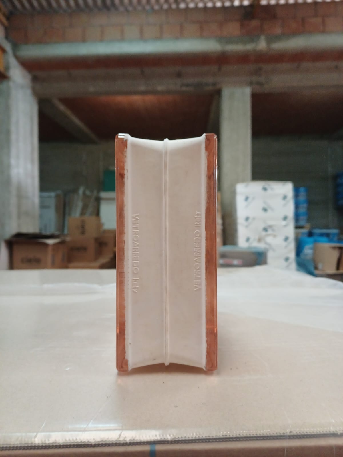 Vetro cemento Rosa chiaro 19x19x8 cm - immagine 2