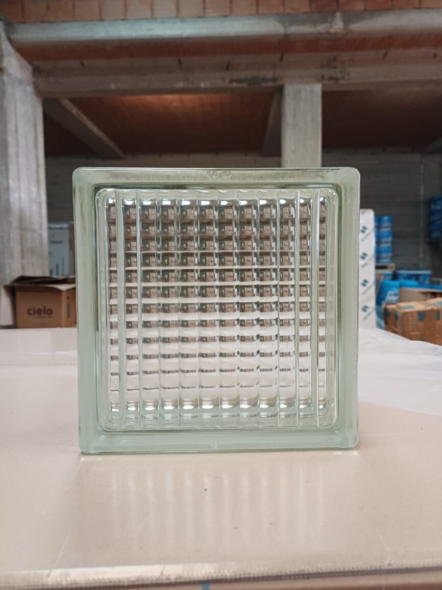 Vetro cemento Trasparente rigato 19x19x8 cm